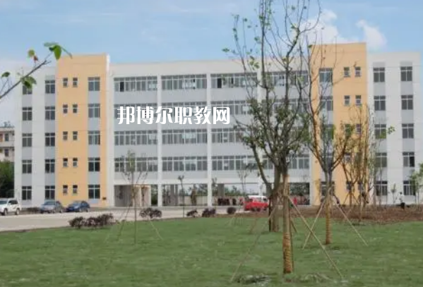 四川省廣漢市職業(yè)中專(zhuān)學(xué)校2022年報(bào)名條件、招生對(duì)象、招生要求