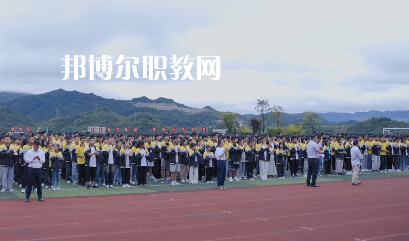 習(xí)水中等職業(yè)學(xué)校2022年報(bào)名條件、招生要求、招生對(duì)象