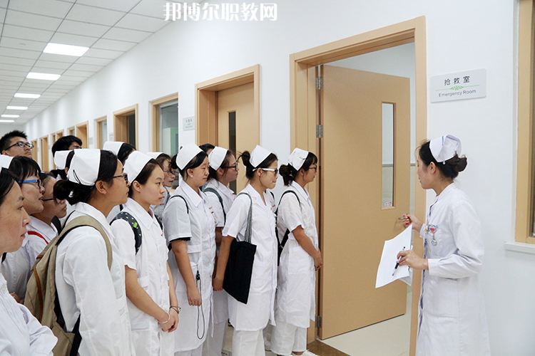 石家莊百富勤中等專業(yè)學(xué)校2022年報名條件、招生要求、招生對象