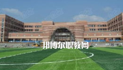 遵義航天工業(yè)學校2022年學費、收費多少