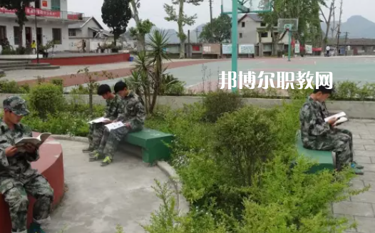 遵義南方白酒中等專業(yè)學校2022年學費、收費多少