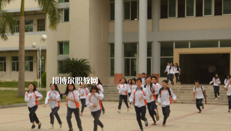 汕頭潮陽區(qū)職業(yè)技術學校2022年報名條件、招生要求、招生對象