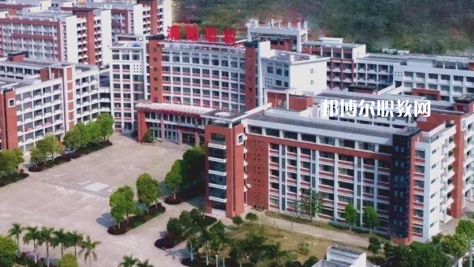 汕頭潮陽區(qū)職業(yè)技術學校2022年招生辦聯(lián)系電話
