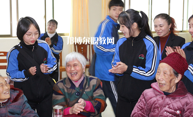 銅仁碧江中等職業(yè)學(xué)校2022年報名條件、招生要求、招生對象