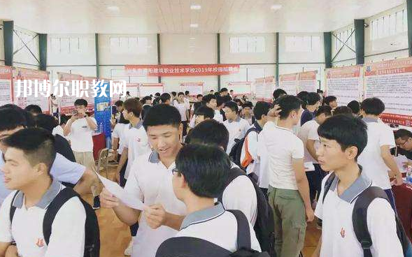 汕頭潮陽建筑職業(yè)技術(shù)學(xué)校2022年報(bào)名條件、招生要求、招生對象