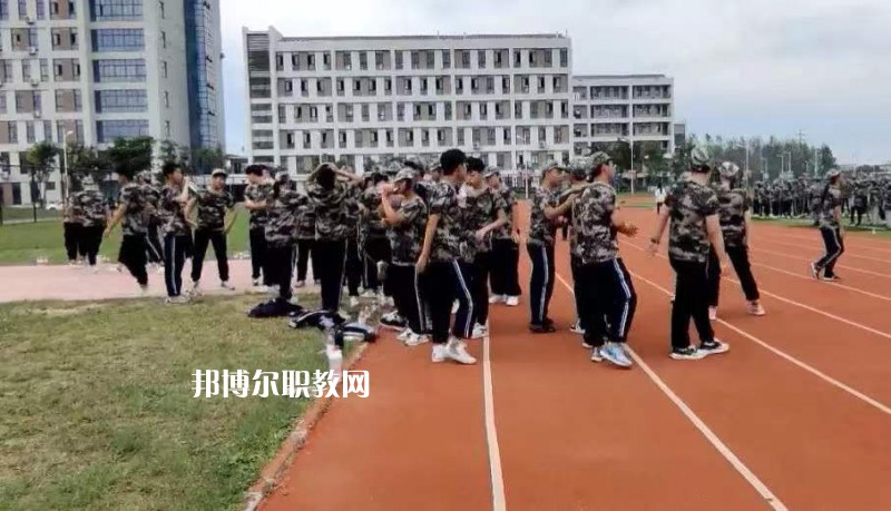 淮安工業(yè)中等專業(yè)學(xué)校2022年報名條件、招生要求、招生對象