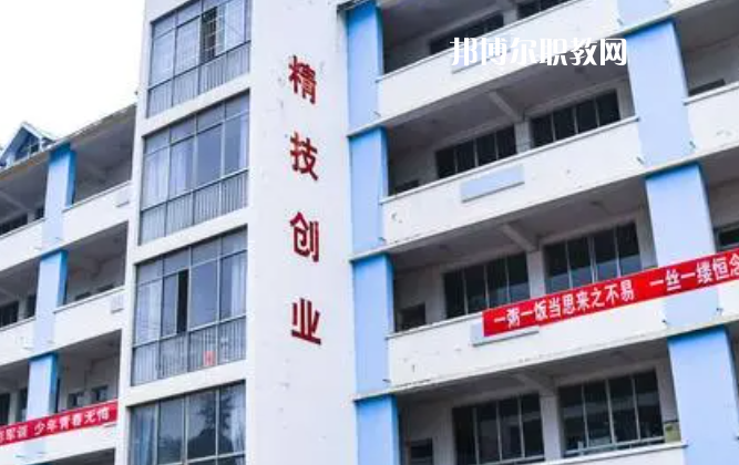 貴州龍里中等職業(yè)學(xué)校2022年報名條件、招生要求、招生對象