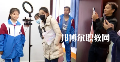 平塘中等職業(yè)學(xué)校2022年報(bào)名條件、招生要求、招生對(duì)象