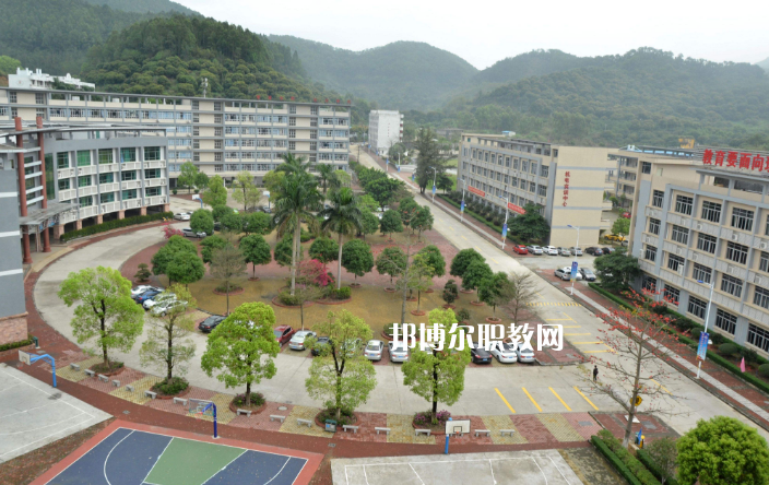 廣州市增城衛(wèi)生職業(yè)技術(shù)學(xué)校怎么樣、好不好