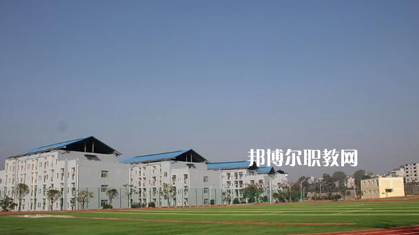 貴州興仁民族職業(yè)技術(shù)學(xué)校2022年學(xué)費(fèi)、收費(fèi)多少