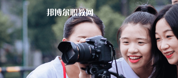 成都現(xiàn)代職業(yè)技術(shù)學(xué)校2022年報(bào)名條件、招生要求、招生對(duì)象