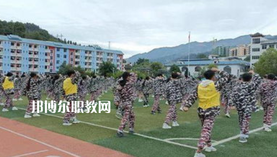 從江縣職業(yè)技術學校2022年報名條件、招生要求、招生對象