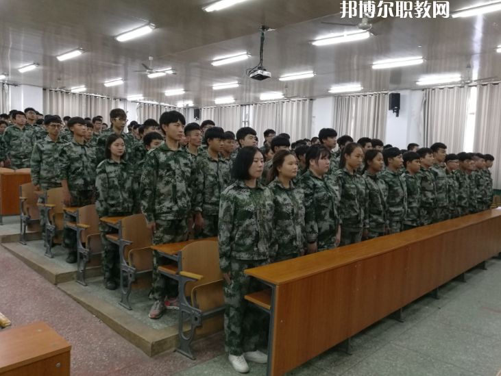 河北軌道交通中等專業(yè)學校2022年報名條件、招生要求、招生對象