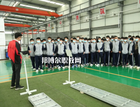 邯鄲建筑工程中專學(xué)校2022年報(bào)名條件、招生要求、招生對象