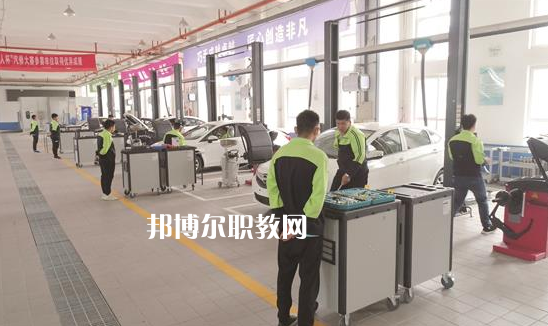 邯鄲第一財經(jīng)學(xué)校2022年學(xué)費(fèi)、收費(fèi)多少