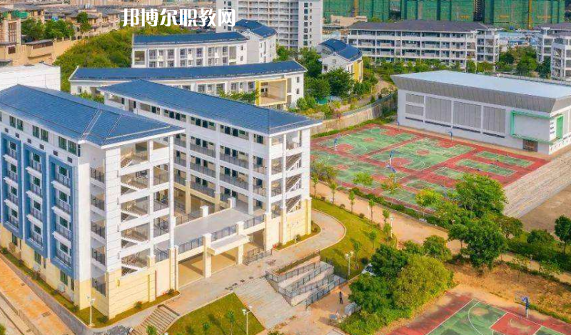 梅州英才外語(yǔ)學(xué)校2022年報(bào)名條件、招生要求、招生對(duì)象