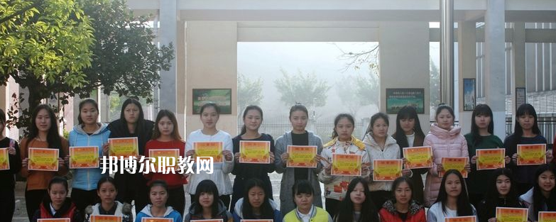 梅州藝術(shù)學(xué)校2022年報(bào)名條件、招生要求、招生對(duì)象