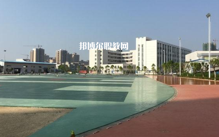 玉林第一職業(yè)中等專業(yè)學校怎么樣、好不好