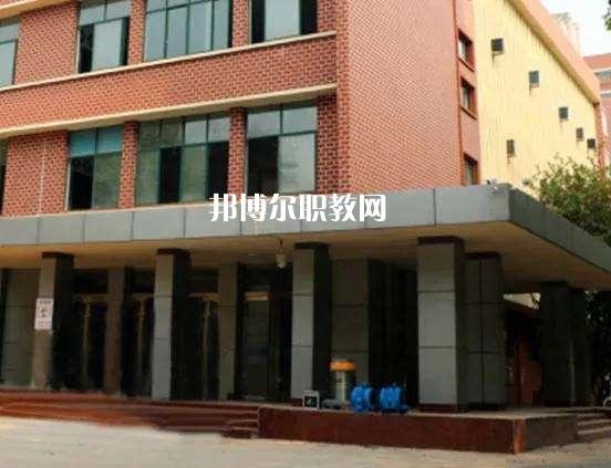曲靖富源職業(yè)技術(shù)學(xué)校2022年學(xué)費(fèi)、收費(fèi)多少