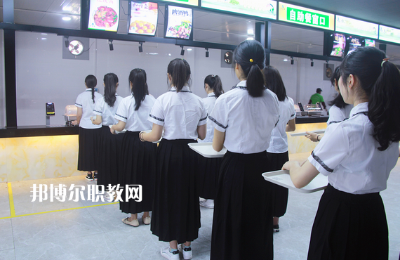 梧州電子科技職業(yè)技術(shù)學(xué)校2022年報名條件、招生要求、招生對象