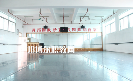 廣西藝術(shù)學(xué)校2022年報名條件、招生要求、招生對象