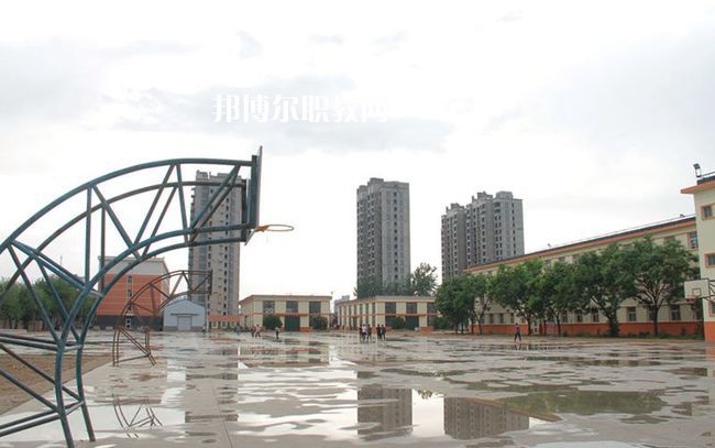 華北工業(yè)學(xué)校2022年報名條件、招生要求、招生對象