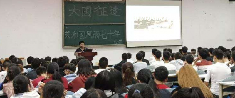 巴中師范學(xué)校2022年有哪些專(zhuān)業(yè)