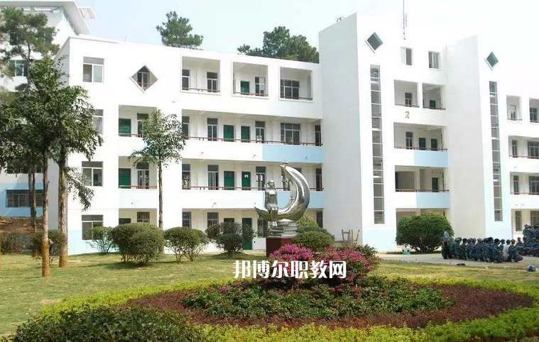 桂林旅游職業(yè)中等專(zhuān)業(yè)學(xué)校2022年報(bào)名條件、招生要求、招生對(duì)象