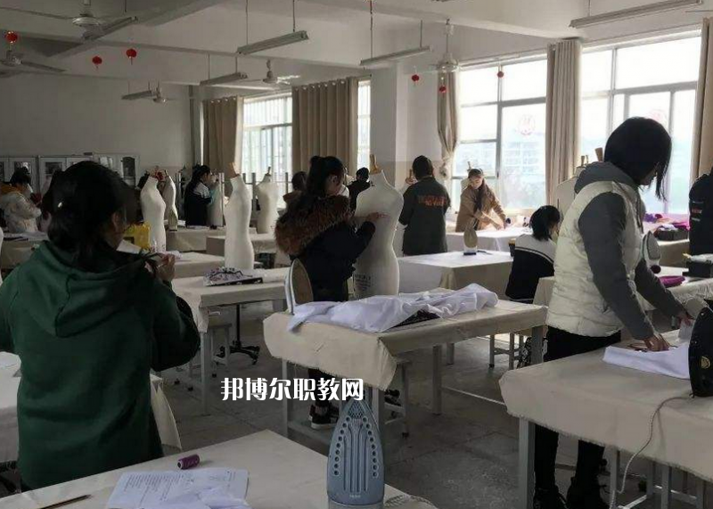 大關(guān)縣職業(yè)高級中學(xué)2022年報名條件、招生要求、招生對象