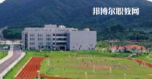 滎經(jīng)縣職業(yè)高級中學(xué)2022年招生辦聯(lián)系電話