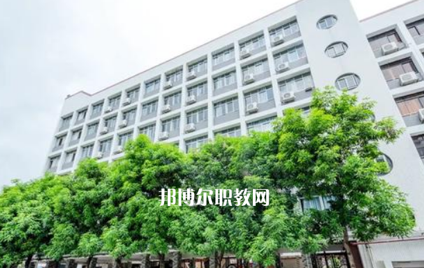 尋甸縣職業(yè)高級中學(xué)2022年學(xué)費(fèi)、收費(fèi)多少