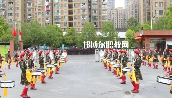安徽合肥機(jī)電技師學(xué)院2022年報(bào)名條件、招生要求、招生對象