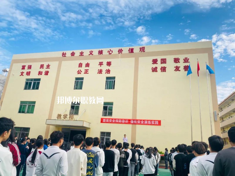 惠州科貿(mào)職業(yè)技術學校2022年報名條件、招生要求、招生對象