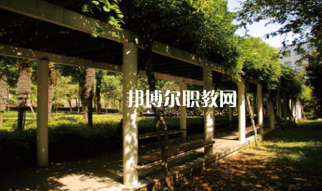 安徽理工技師學(xué)院2022年報名條件、招生要求、招生對象