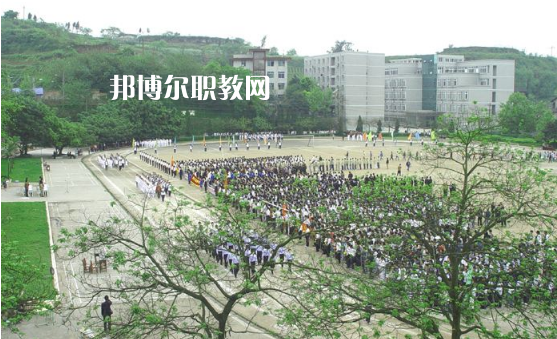 內江鐵路機械學校2022年報名條件、招生要求、招生對象