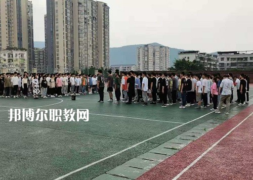達(dá)州風(fēng)華職業(yè)技術(shù)學(xué)校2022年報名條件、招生要求、招生對象