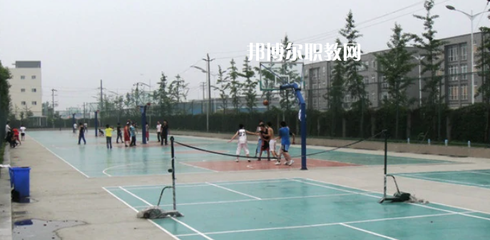 曲靖麒麟職業(yè)技術(shù)學(xué)校2022年學(xué)費(fèi)、收費(fèi)多少
