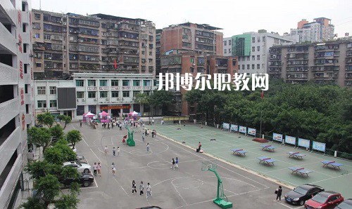 四川省達(dá)州中醫(yī)學(xué)校2022年報名條件、招生要求、招生對象