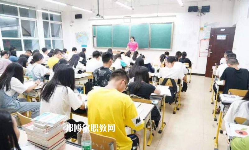 四川省仁壽縣第二高級職業(yè)中學(xué)2022年學(xué)費(fèi)、收費(fèi)多少