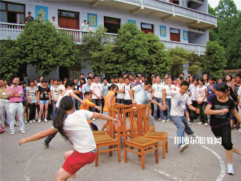 資中電子工程學(xué)校怎么樣、好不好