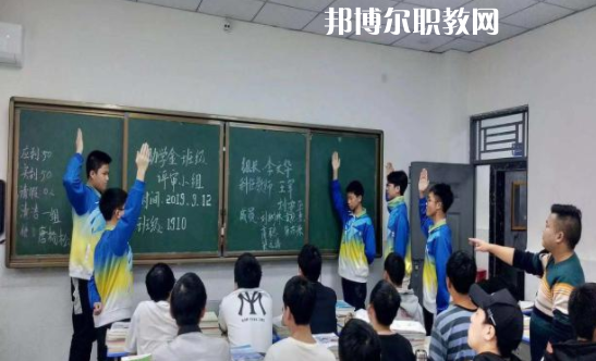 達州遠航職業(yè)技術(shù)學(xué)校2022年報名條件、招生要求、招生對象