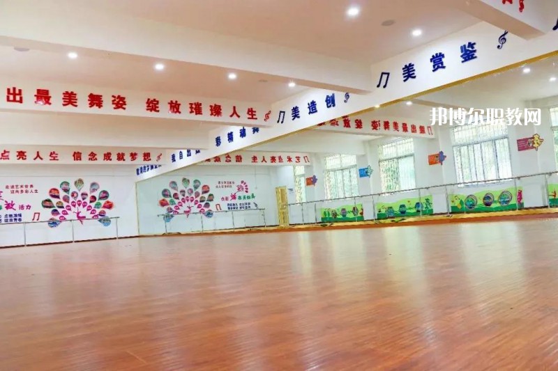 宜賓敘州區(qū)柳嘉職業(yè)技術(shù)學校2022年報名條件、招生要求、招生對象