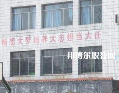 鄰水柑子職業(yè)技術(shù)學(xué)校2022年報名條件、招生要求、招生對象