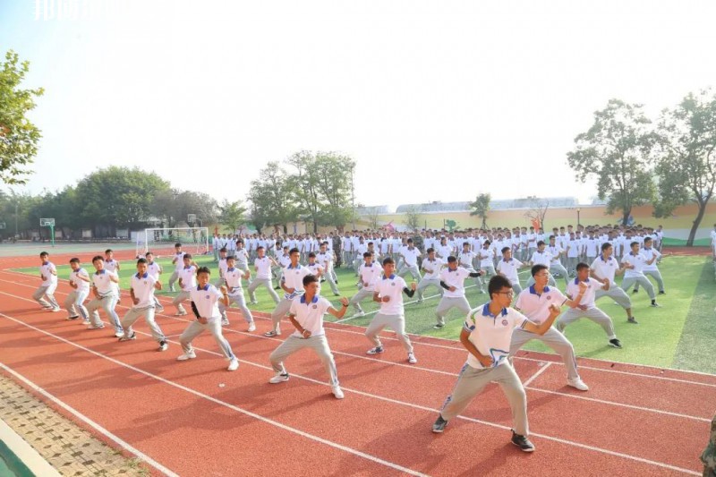 楚雄州體育運(yùn)動(dòng)學(xué)校2022年報(bào)名條件、招生要求、招生對(duì)象