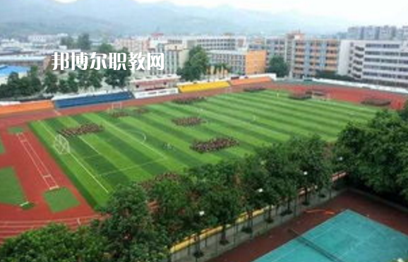 云南昆明工業(yè)學(xué)校2022年報名條件、招生要求、招生對象