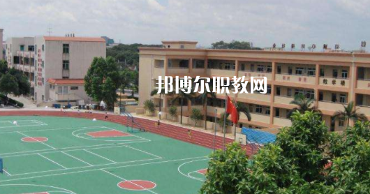 楚雄民族中等專業(yè)學(xué)校2022年報(bào)名條件、招生要求、招生對(duì)象