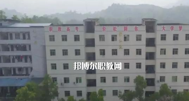 四川鄰水興仁職業(yè)中學(xué)2022年報名條件、招生要求、招生對象