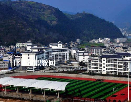 重慶巫溪職業(yè)教育中心2022年報(bào)名條件、招生要求、招生對(duì)象
