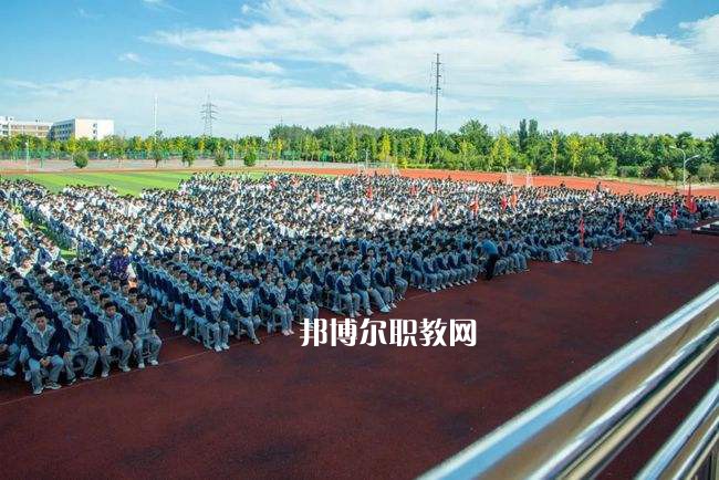 南陽(yáng)市電子中等專(zhuān)業(yè)學(xué)校2022年學(xué)費(fèi)、收費(fèi)多少