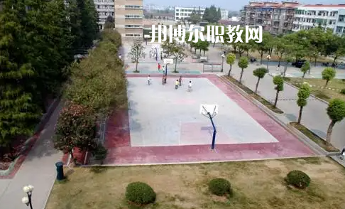 荊州勞動中等專業(yè)學校2022年報名條件、招生要求、招生對象